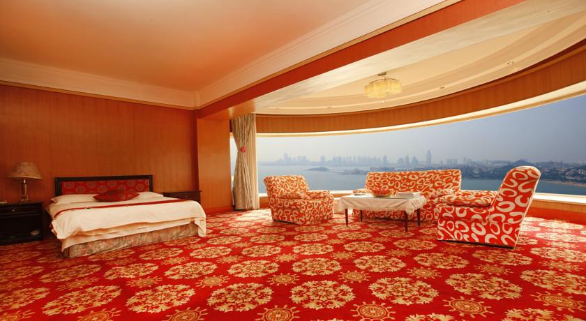 Donghai Grand Hotel Qingdao Quarto foto