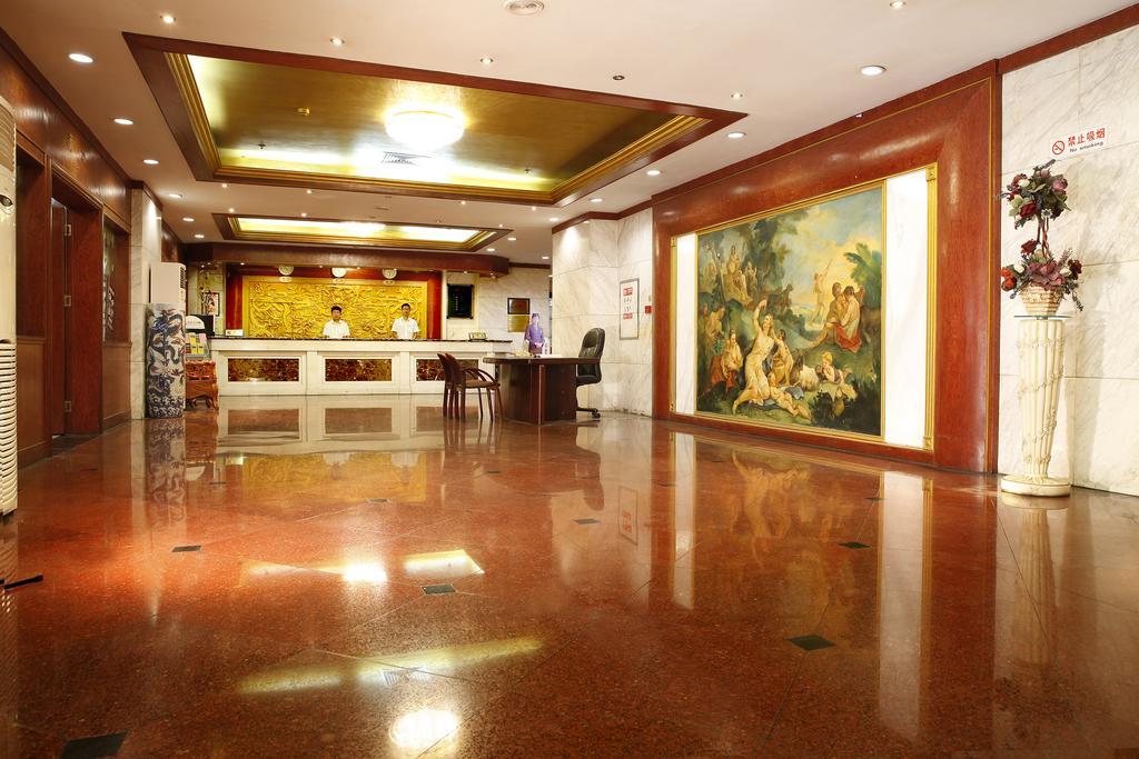 Donghai Grand Hotel Qingdao Exterior foto