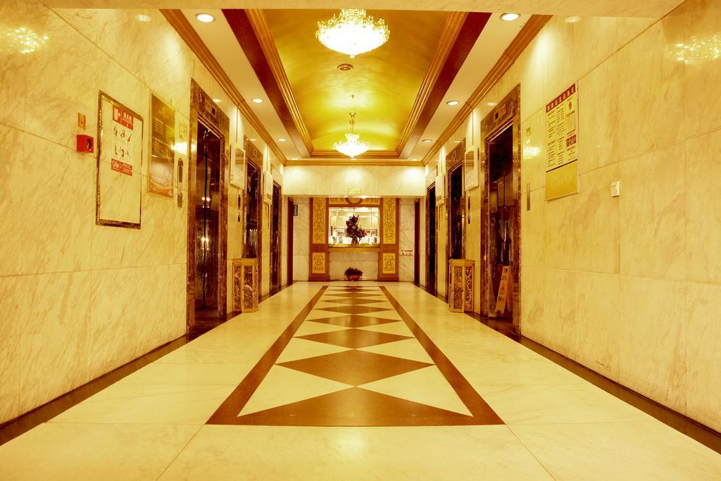 Donghai Grand Hotel Qingdao Exterior foto